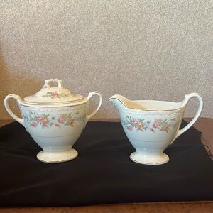 Homer Laughlin Creamer Sugar Bowl